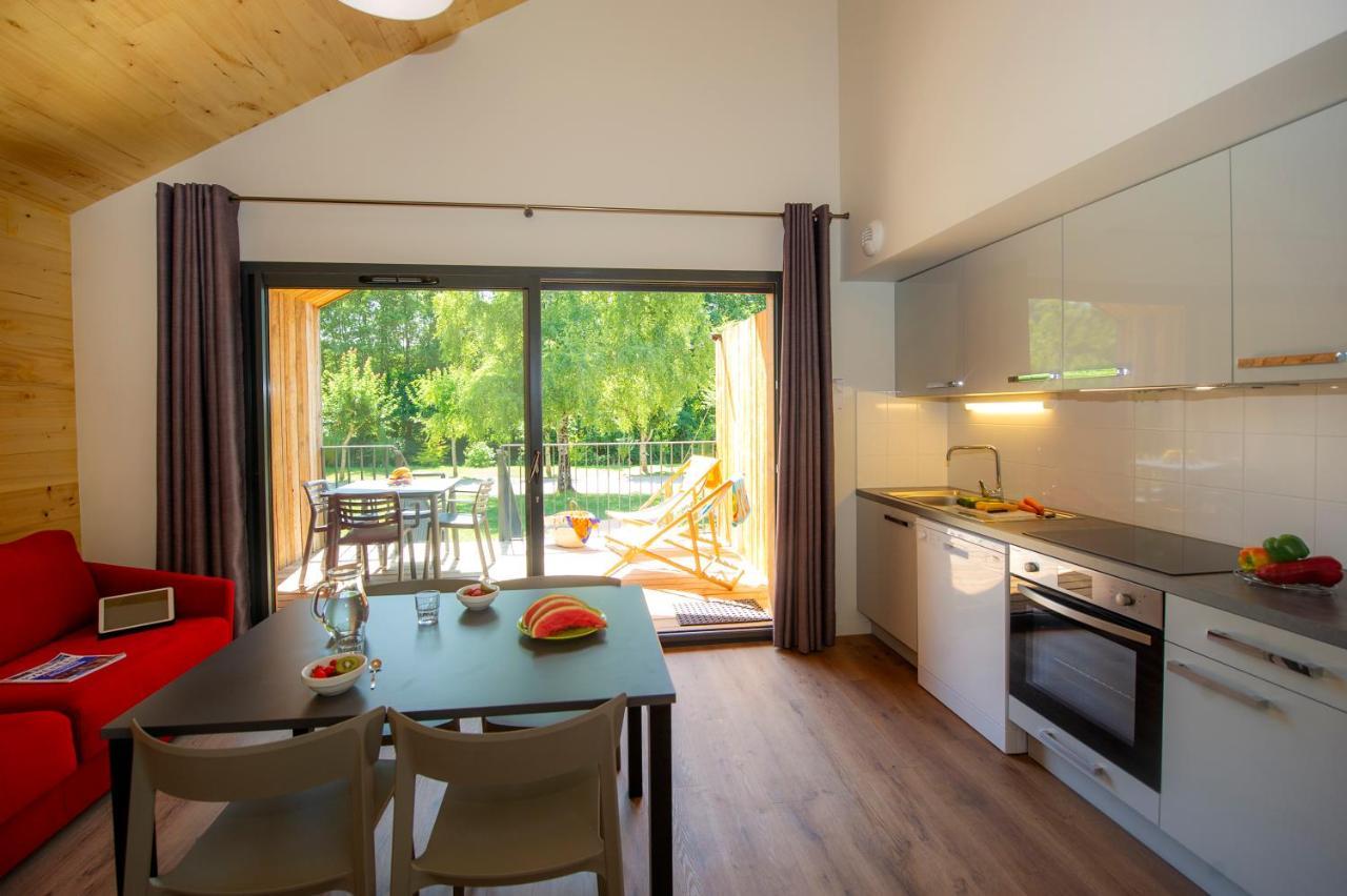 Village De Vacances Les Lambrilles La Bastide-de-Serou Экстерьер фото